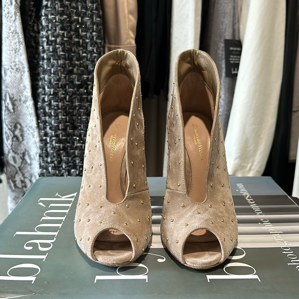Gianvito Rossi studded bootiee